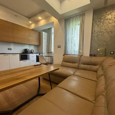 דירה Light In The Heart *