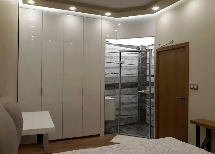 アパート Light In The Heart *